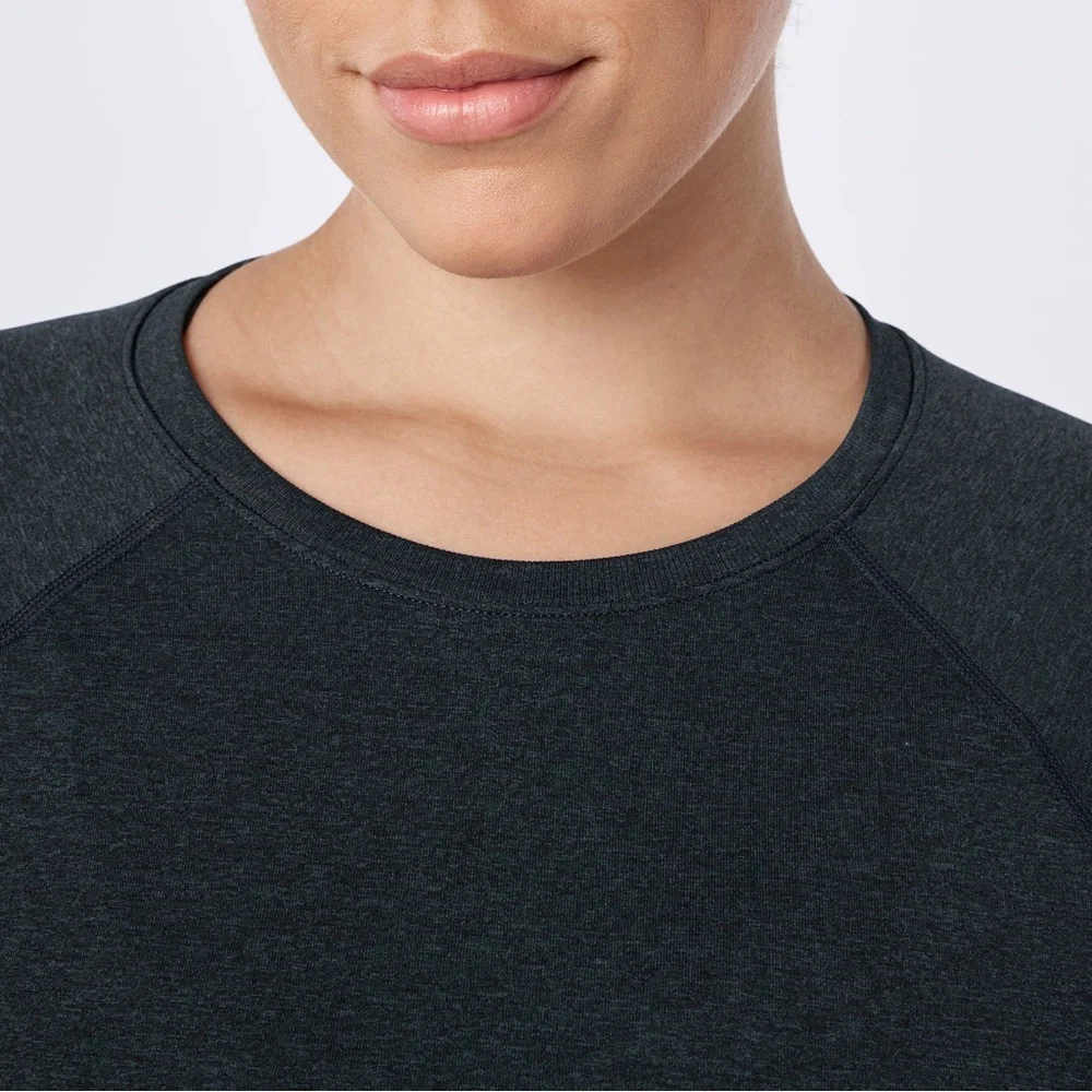 Figs Women's Long Sleeve Tee in Black - Picture 3 of 8